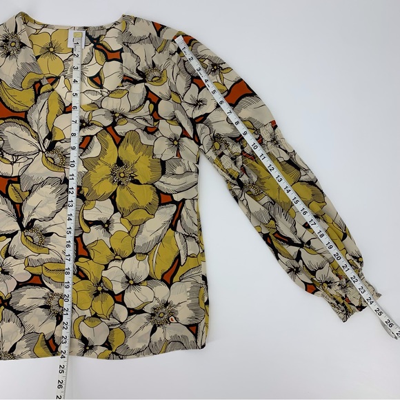 Cabi Sequel Blouse #3954, Yellow Floral V-Neck Long Sleeve Blouse, Small - Picture 15 of 16